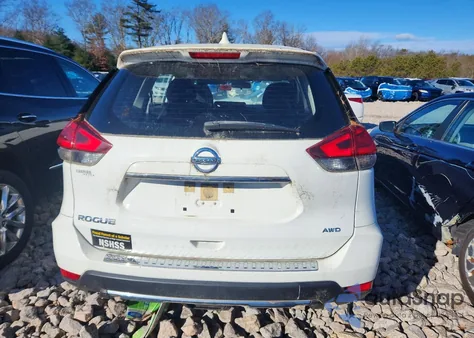 2017 Nissan Rogue S z USA, uszkodzony, nr VIN JN8AT2MV0HW014555